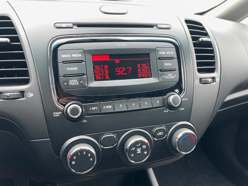 kia Forte 2018 - 13