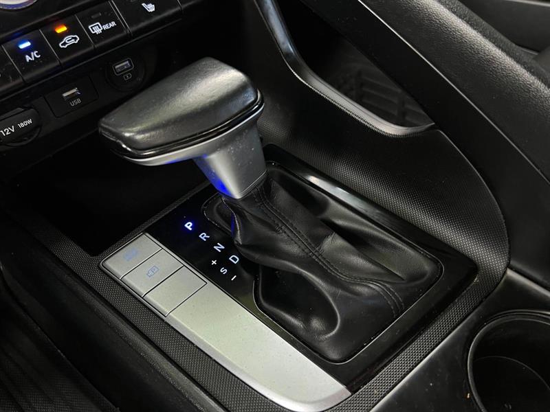 hyundai Elantra 2022 - 13