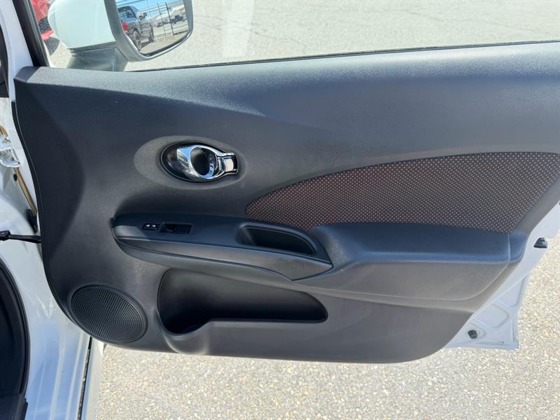 nissan Versa Note 2015 - 9