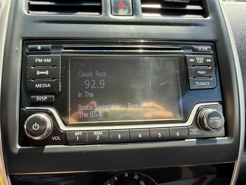 nissan Versa Note 2015 - 17
