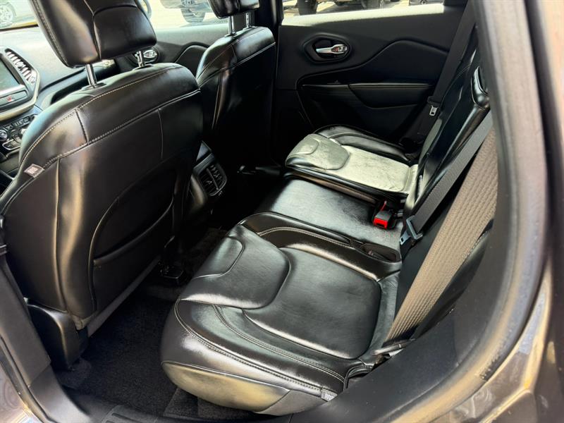 jeep Cherokee 2015 - 13