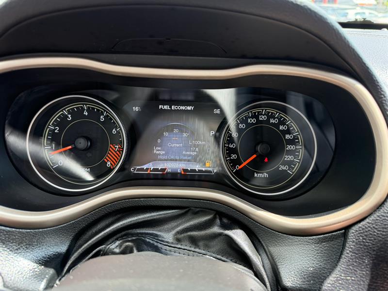 jeep Cherokee 2015 - 21