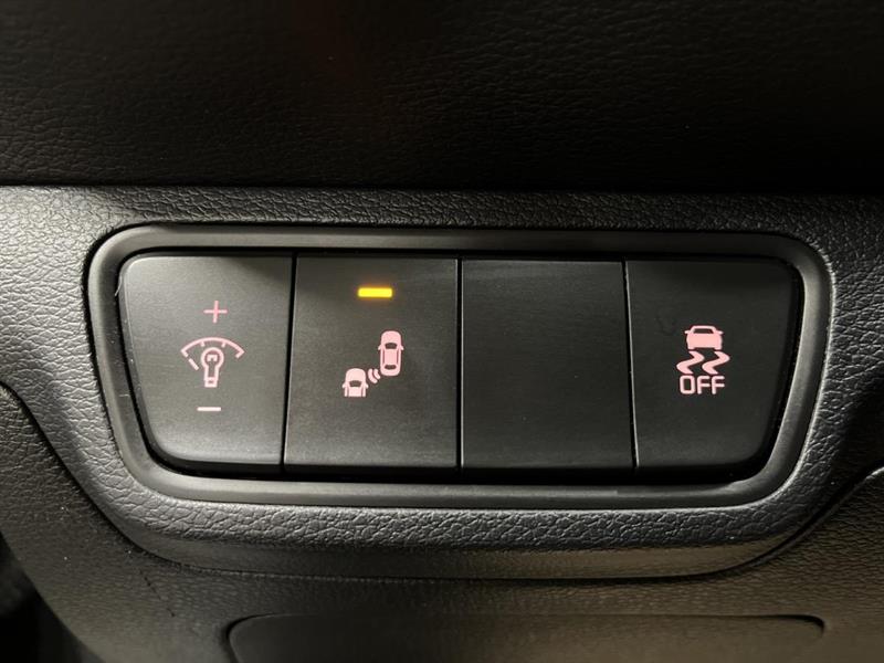 kia Forte 2023 - 19
