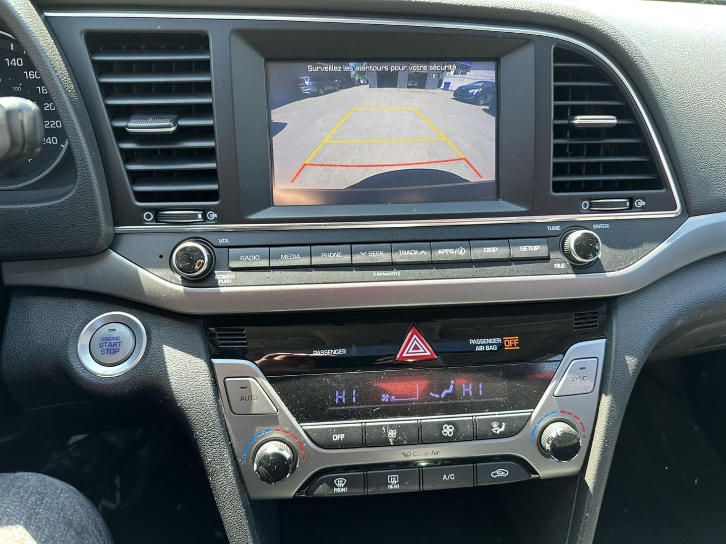 hyundai Elantra 2018 - 16