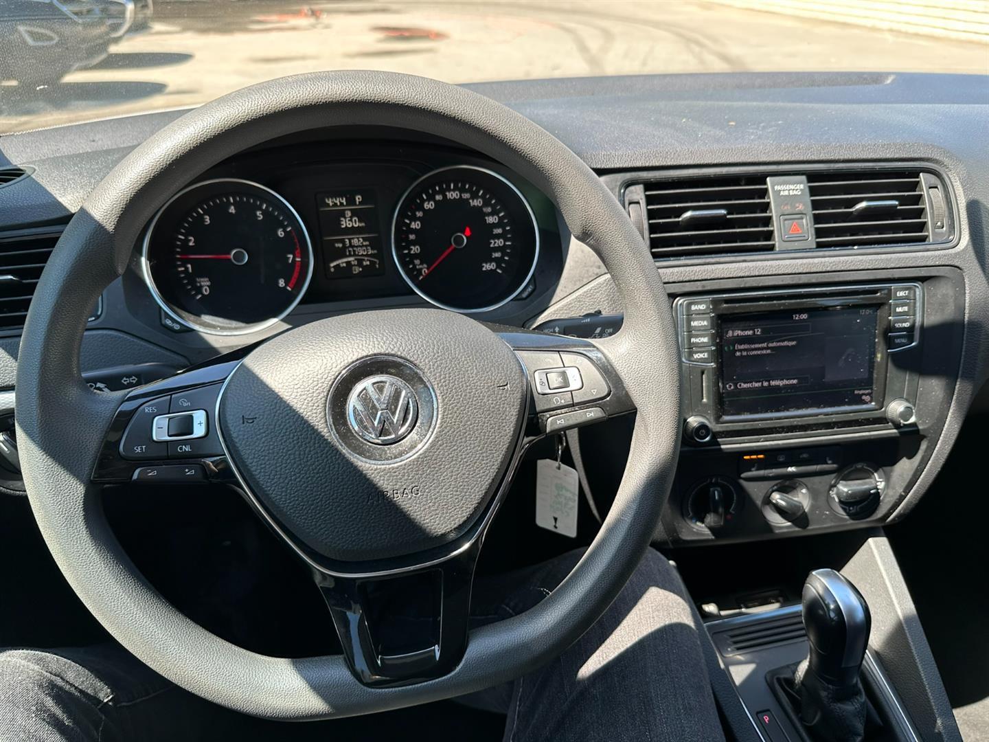 volkswagen Jetta Sedan 2017 - 12
