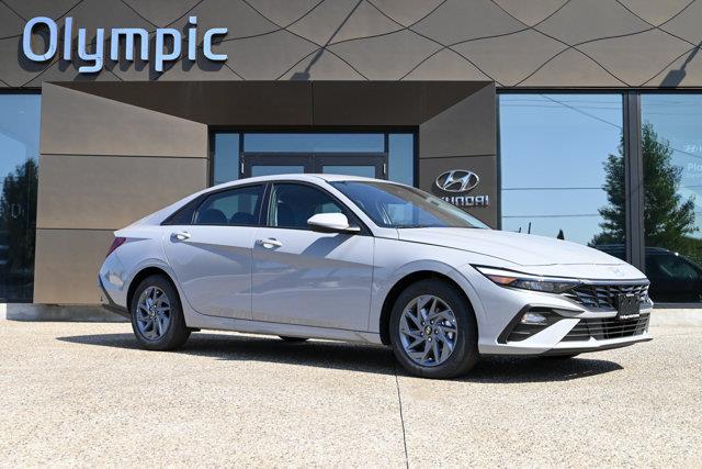 hyundai Elantra 2026 - 3