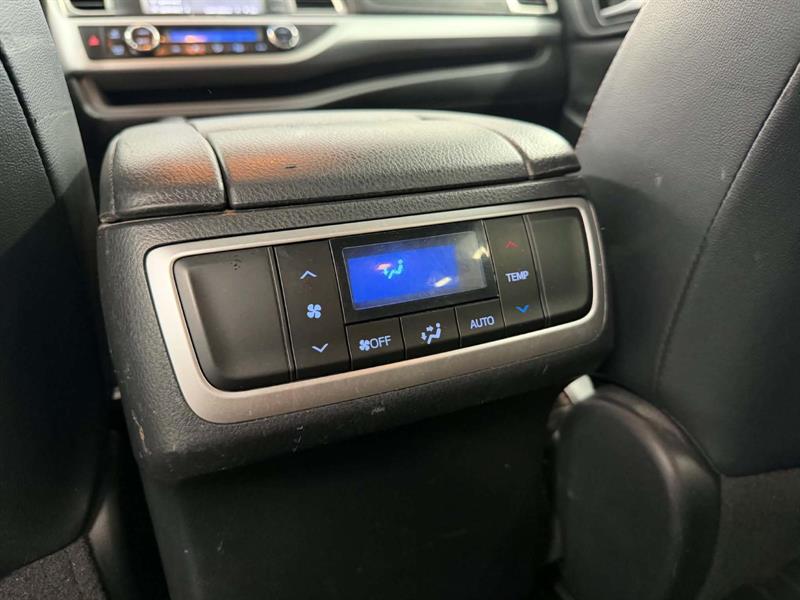 toyota Highlander 2019 - 16