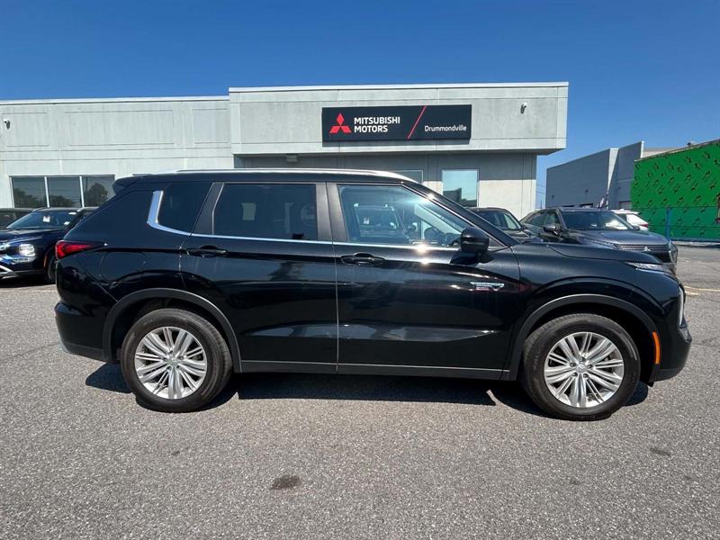 mitsubishi Outlander rechargeable 2024 - 3