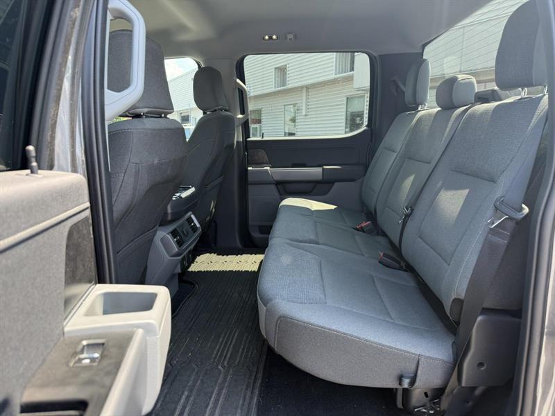 ford F150 Lightning 2025 - 13