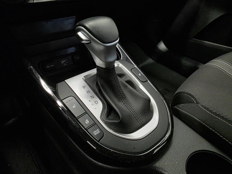 kia Forte 2024 - 16