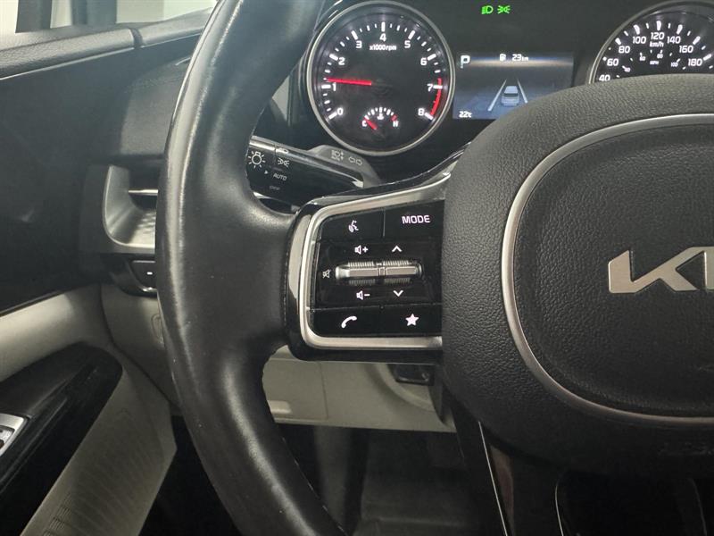 kia Carnival 2022 - 12