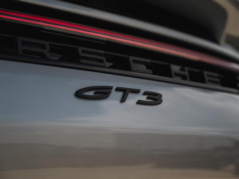 porsche 911 2025 - 32