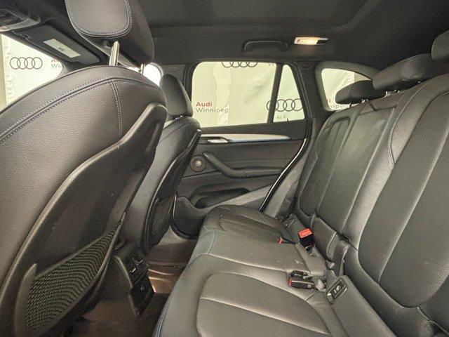 bmw X1 2018 - 16