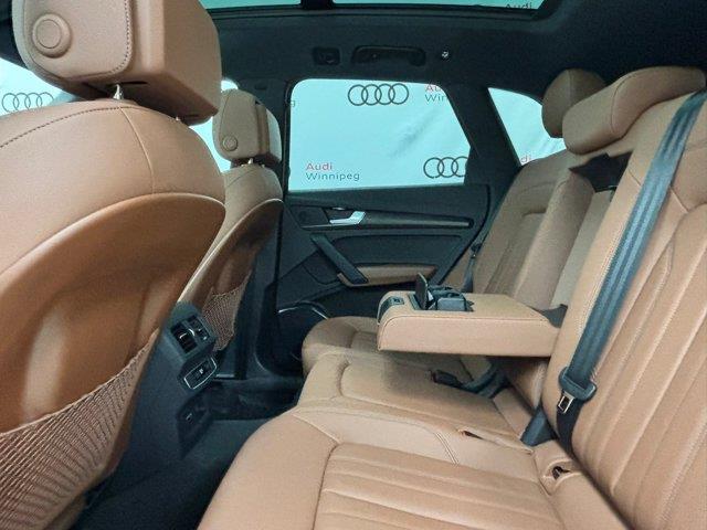 audi Q5 2025 - 16