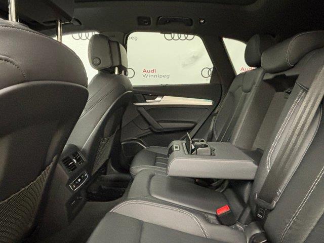 audi Q5 2023 - 16