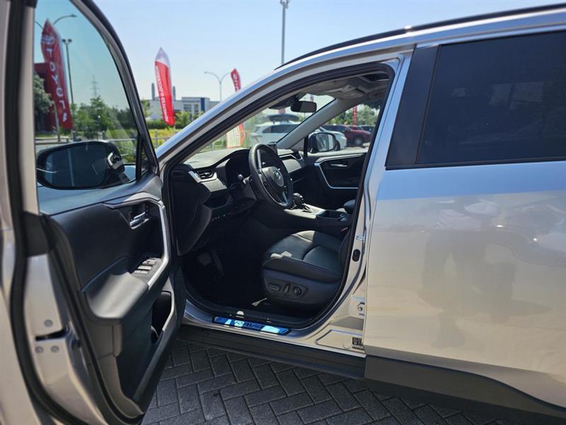 toyota RAV4 2025 - 8
