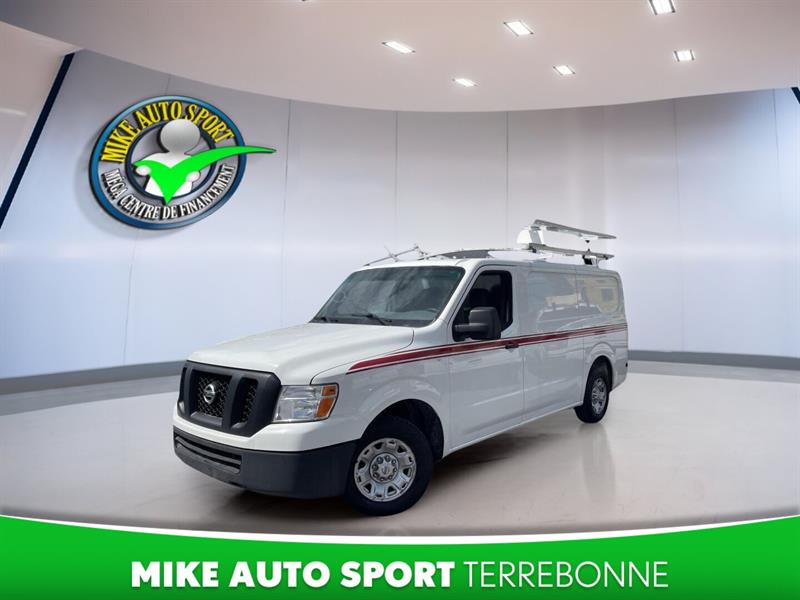 nissan NV 2017