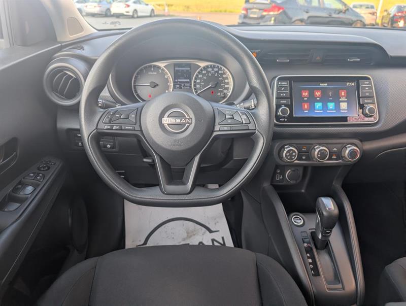 nissan Kicks 2023 - 10