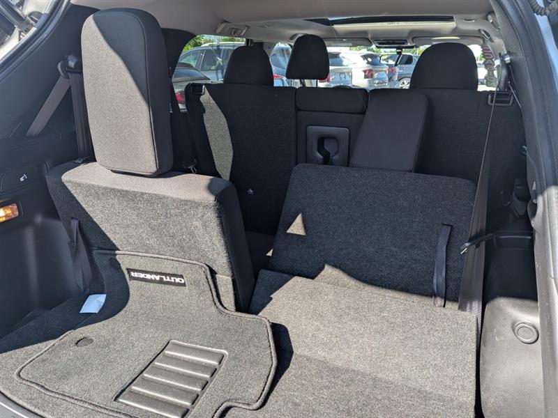 mitsubishi Outlander 2024 - 16