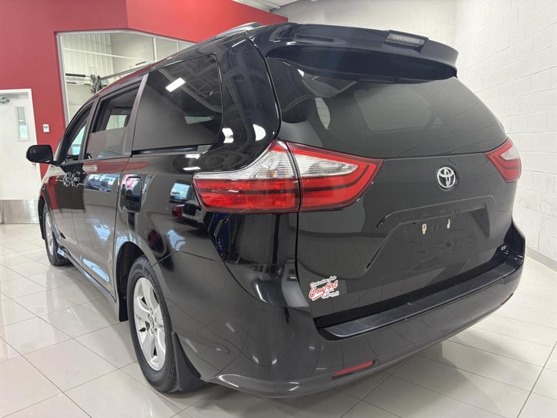 toyota Sienna 2019 - 3