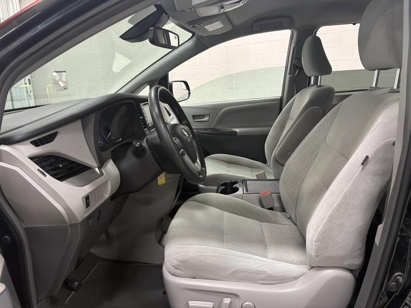 toyota Sienna 2019 - 5