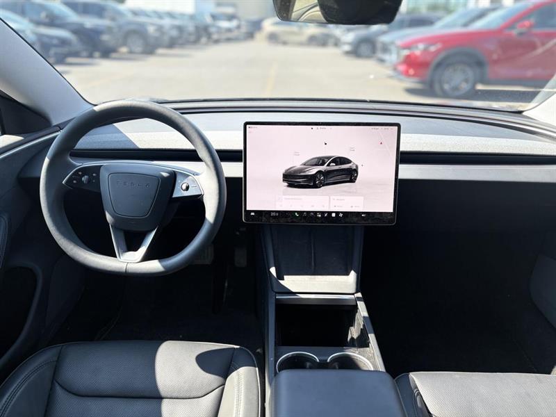 tesla Model 3 2024 - 7