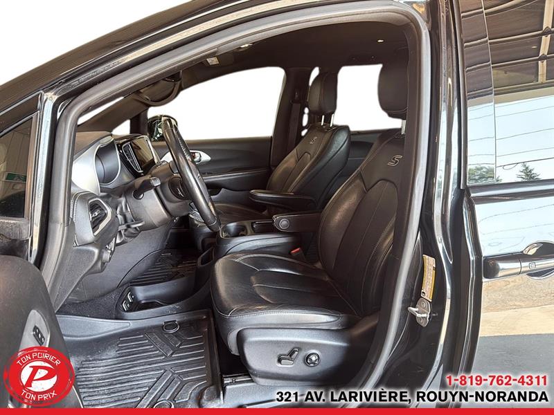 chrysler Pacifica Hybrid 2021 - 9