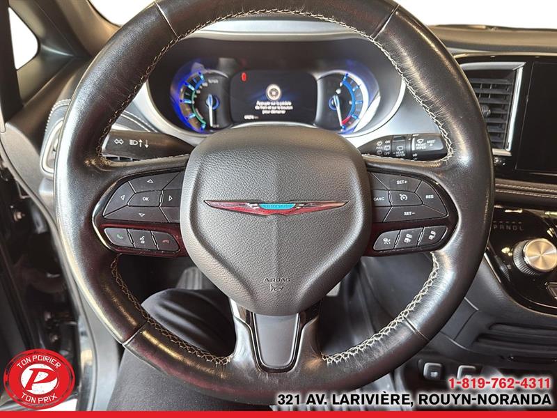 chrysler Pacifica Hybrid 2021 - 11