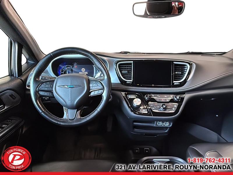 chrysler Pacifica Hybrid 2021 - 14