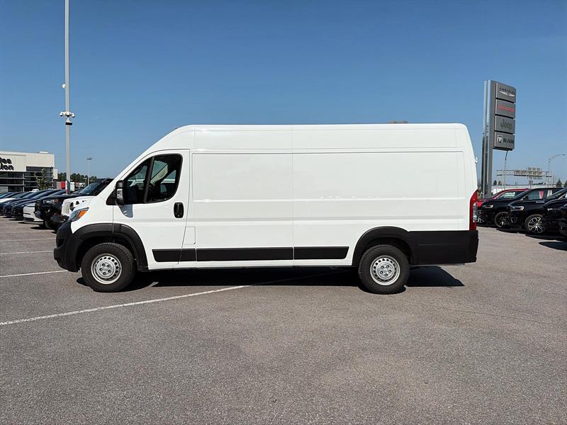 ram ProMaster fourgonnette utilitaire 2025 - 3