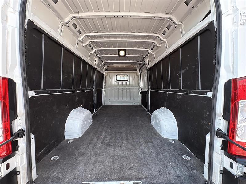 ram ProMaster fourgonnette utilitaire 2025 - 9