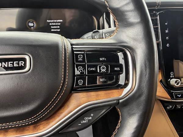 jeep Grand Wagoneer 2022 - 17