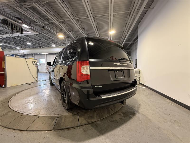 chrysler Town & Country 2015 - 5