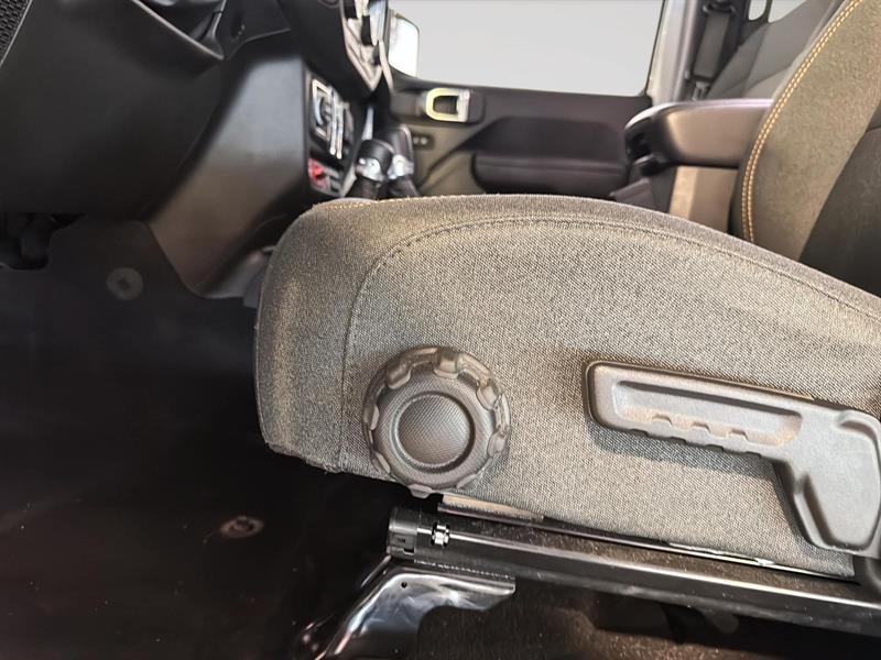 jeep Wrangler 2024 - 13