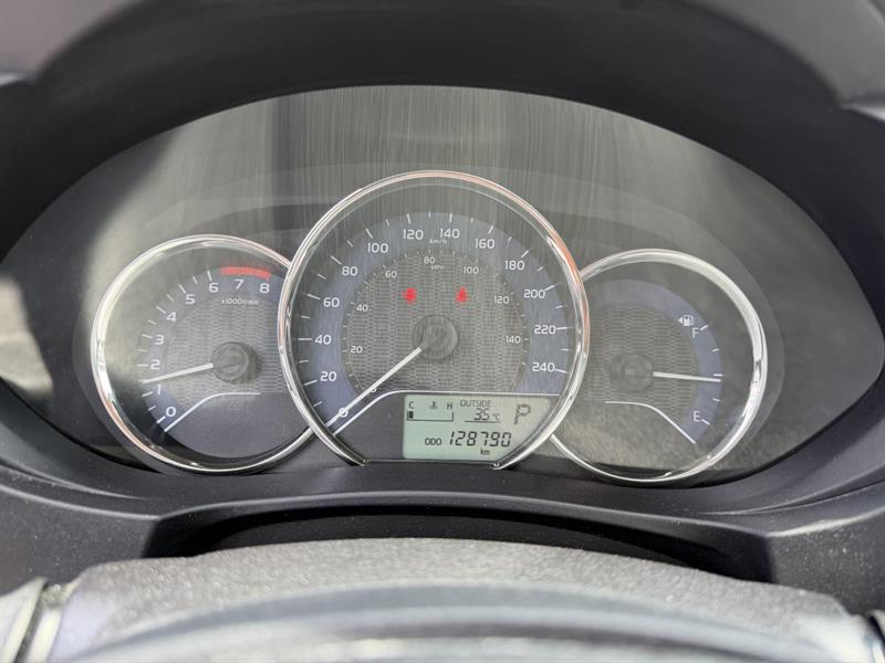 toyota Corolla 2015 - 9