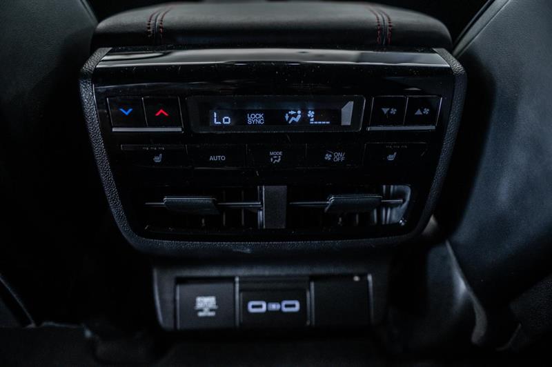 acura MDX 2024 - 31