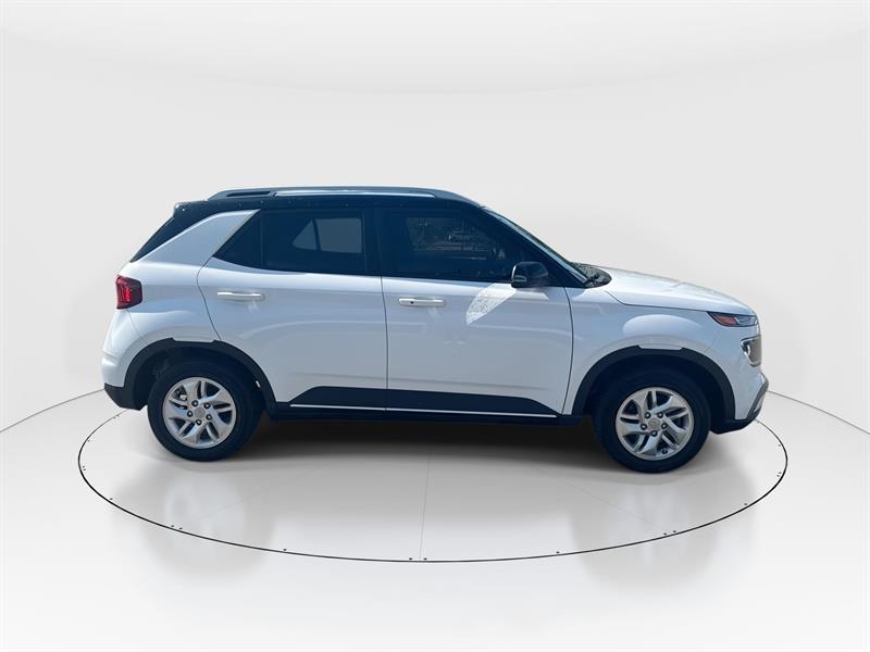 hyundai Venue 2022 - 9