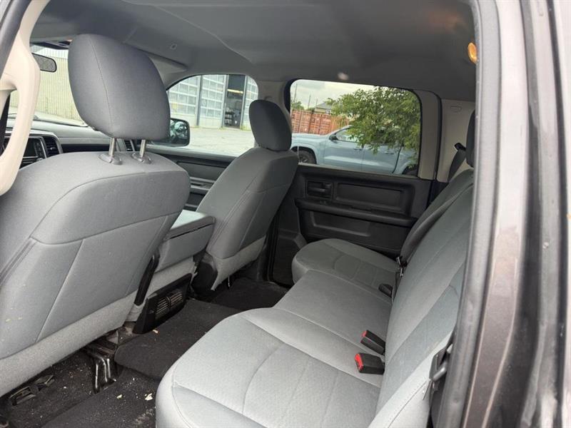ram 1500 ST 2017 - 6