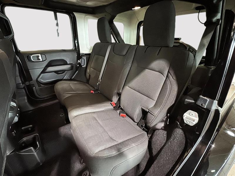 jeep Wrangler 2023 - 23