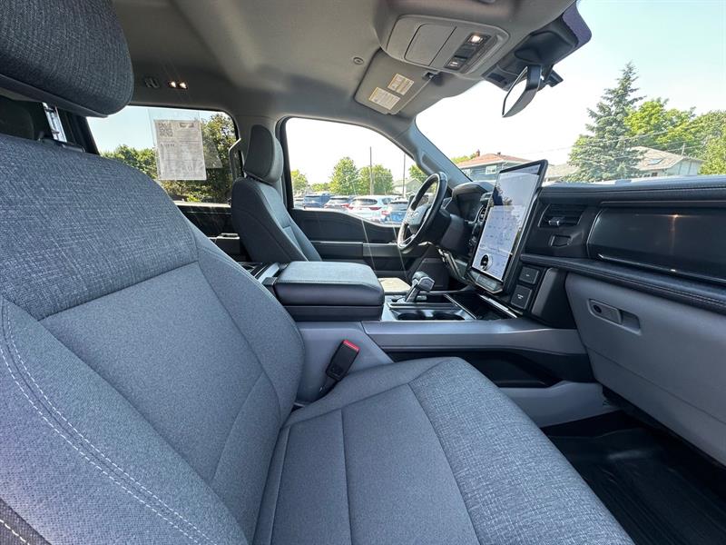 ford F-150 Lightning 2024 - 13