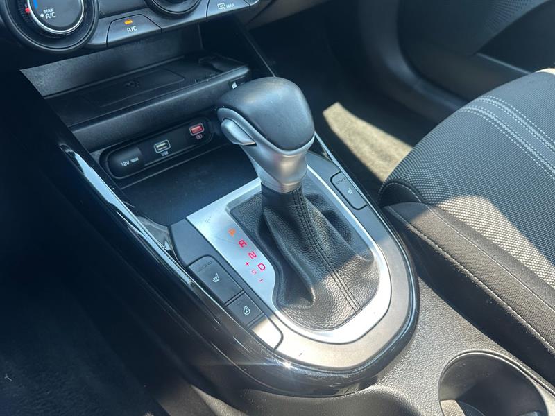 kia Forte 2023 - 16