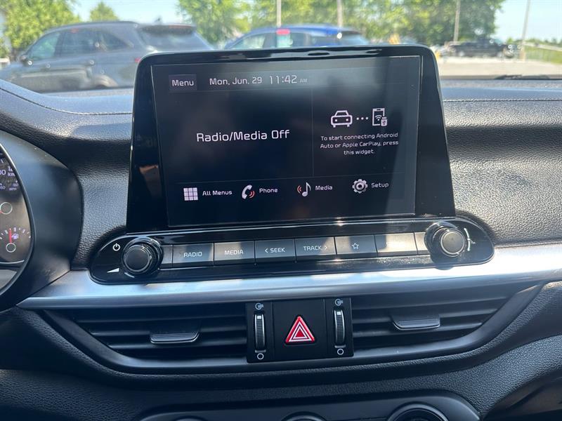 kia Forte 2023 - 18