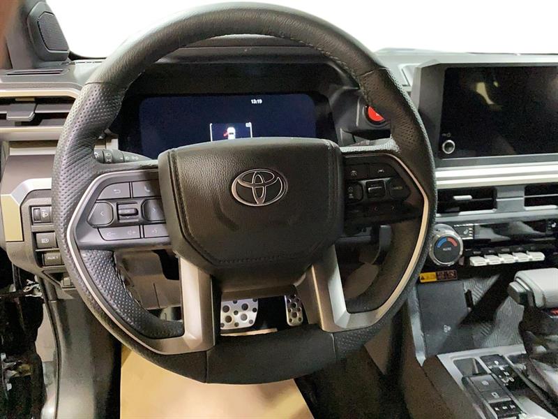 toyota Tacoma 2025 - 13