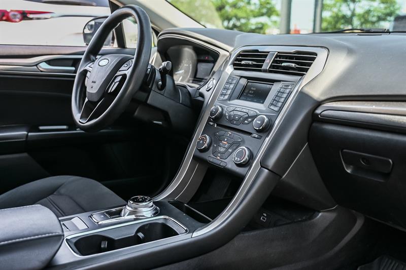 ford Fusion 2017 - 19