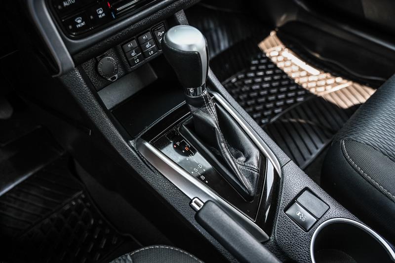 toyota Corolla 2018 - 12