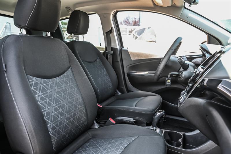 chevrolet Spark 2022 - 19