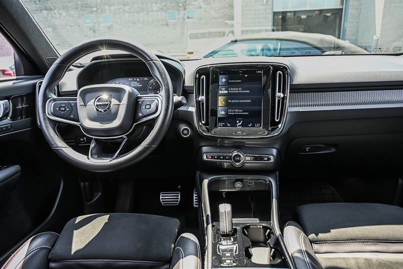 volvo XC40 2021 - 24