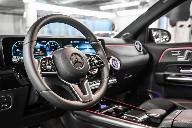 mercedes-benz GLA250 2022 - 18