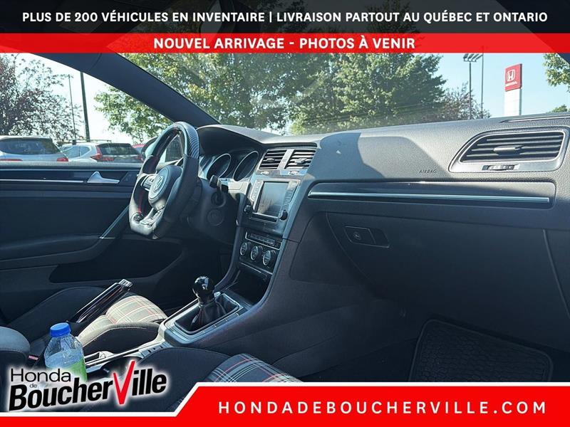 volkswagen Golf GTI 2016 - 21