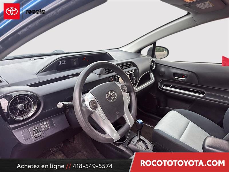toyota Prius c 2016 - 8